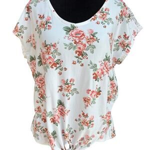 Bobbie Brooks floral women’s L top, knot waist, lace  shoulders